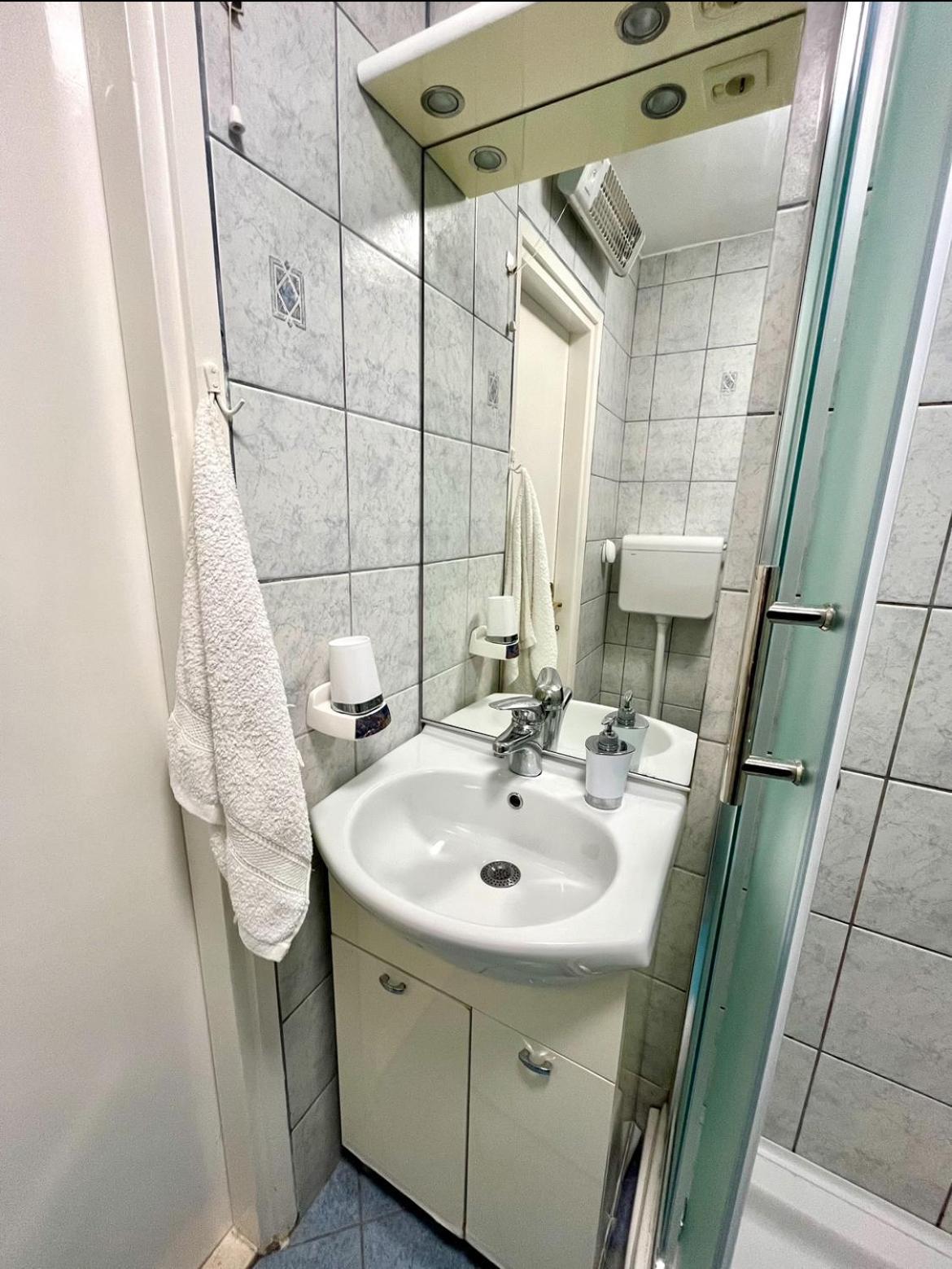 Apartment Vemar - Near The Beach, Private Parking Dubrovnik